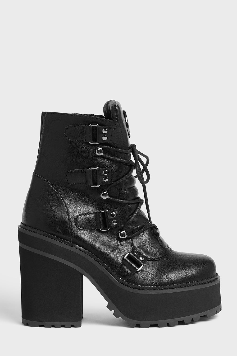 Shoes & Boots